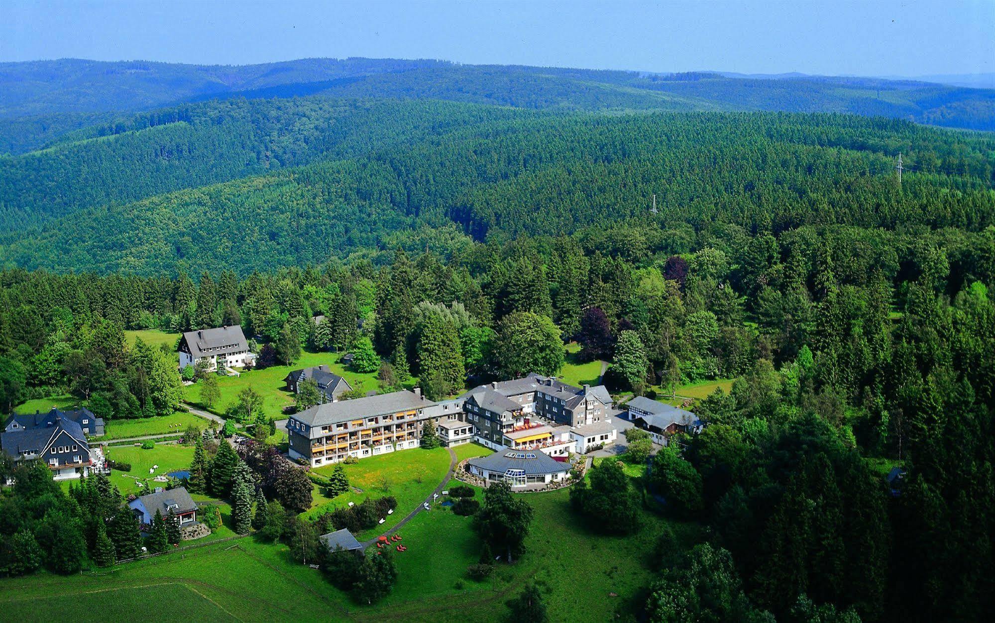 Hotel Jagdhaus Wiese Schmallenberg Extérieur photo